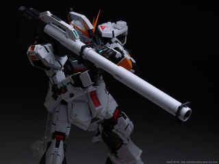 Illustration for article titled Someone Wants To Pay $9,000 for a Gundam Model